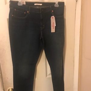 Women’s Levi’s